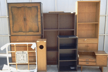 収納家具